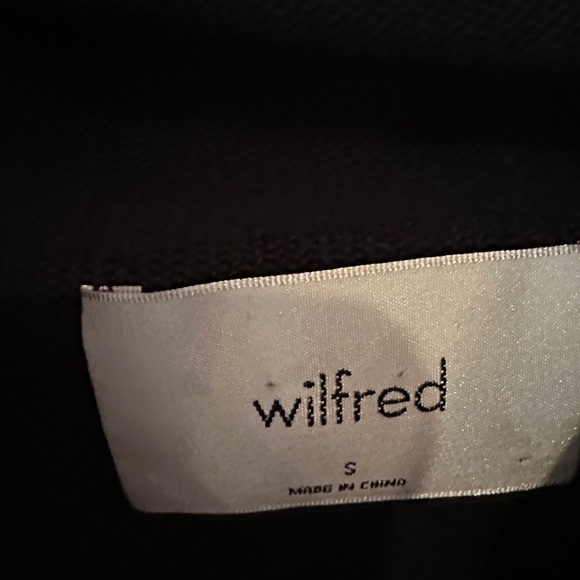 Wilfred Elegant Black turtleneck sweater 100% merino wool - Picture 2 of 5